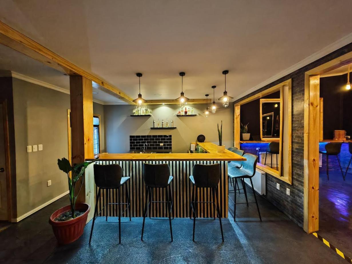 Sheuen Patagonia Hostel Puerto Natales Kültér fotó
