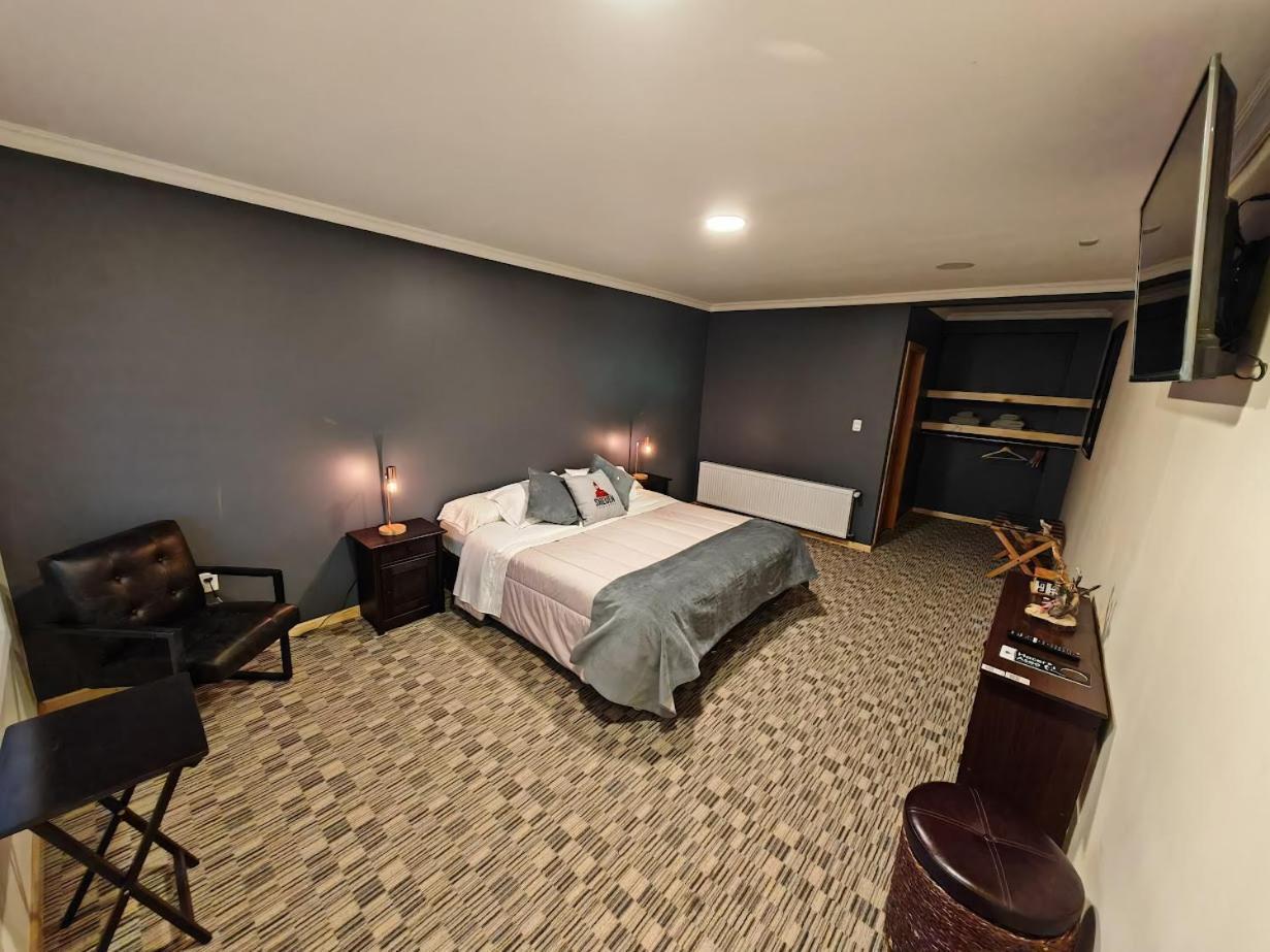 Sheuen Patagonia Hostel Puerto Natales Kültér fotó