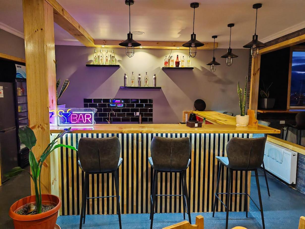 Sheuen Patagonia Hostel Puerto Natales Kültér fotó