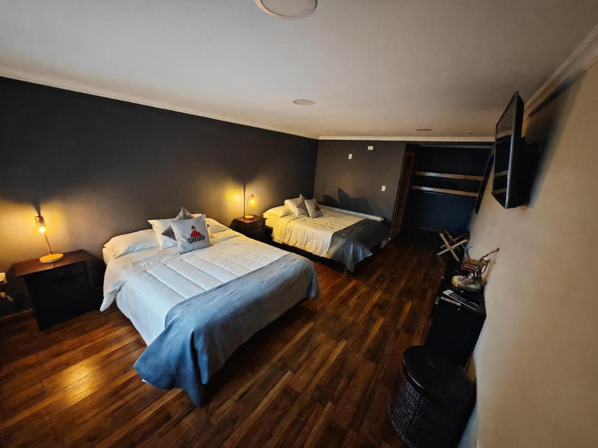 Sheuen Patagonia Hostel Puerto Natales Kültér fotó